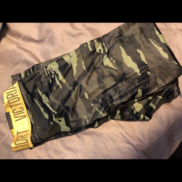 VS workout leggings - Picture 2 of 2